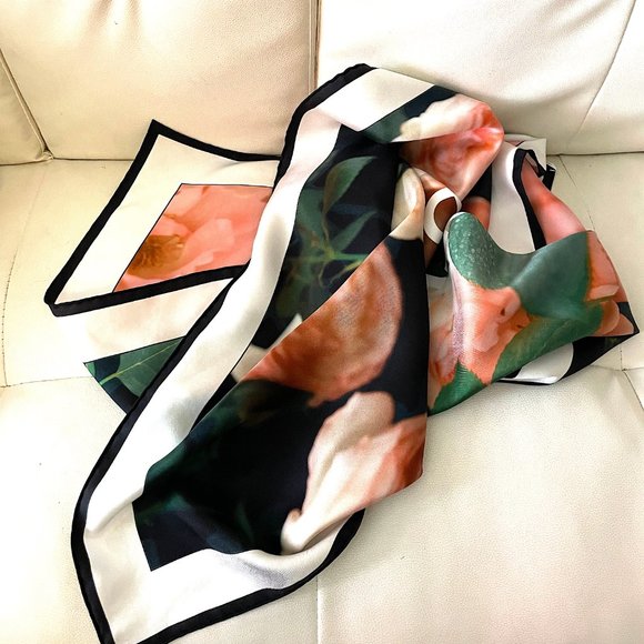 Burberry "Roses" Silk Square Scarf 35' x  35" - Picture 10 of 11